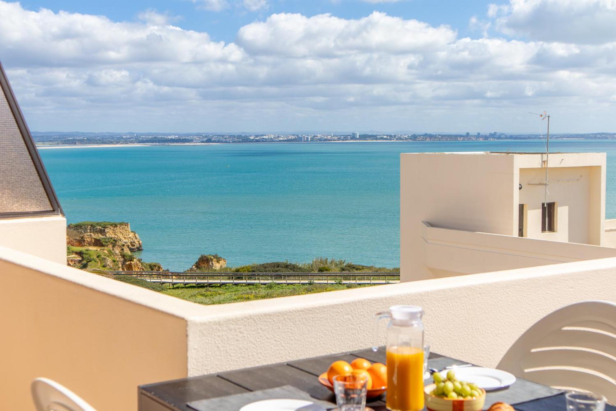 New! By The With Amazing Seaview Apartment