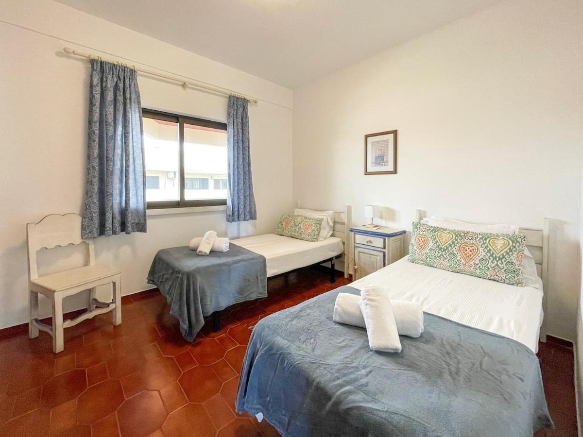 Apartment New! By The With Amazing Seaview *