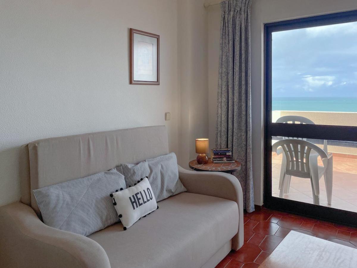 Apartment New! By The With Amazing Seaview